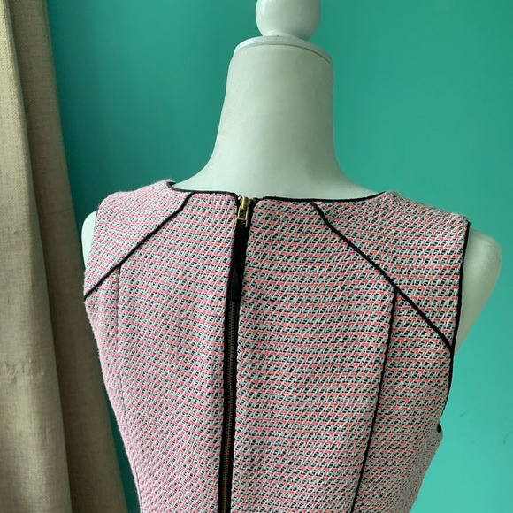 Banana Republic Fitted Dress - Picture 8 of 12